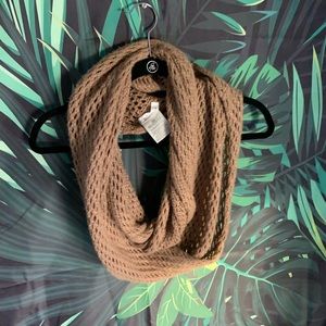 BGBGeneration Brown Infinity Scarf